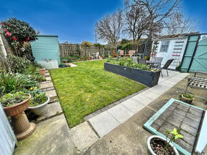 Photo 15- click for photo gallery